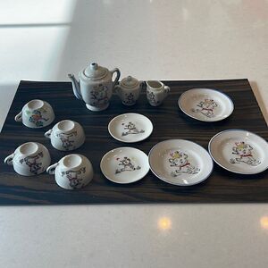 Tea set vintage sitting elephant dishes vintage made in Japan 1 cup with cat.